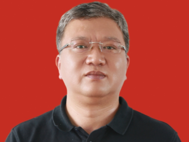 胡湘毅  中共党员  高级讲师 